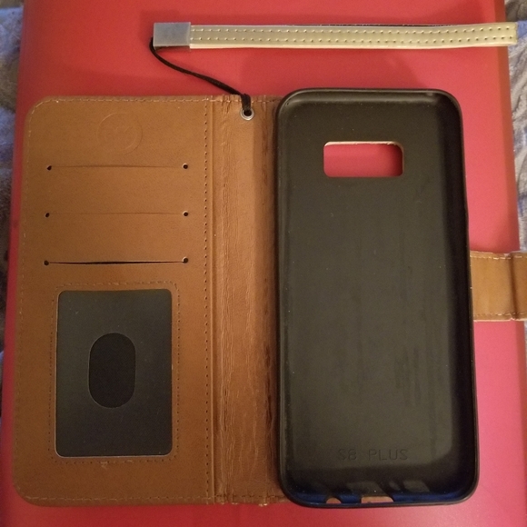 Michael Kors S8 Plus Phone case - Picture 3 of 5